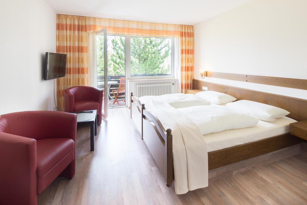 Landhaus Mordlau Hotel Garni บาด ชเตเบิน ภายนอก รูปภาพ