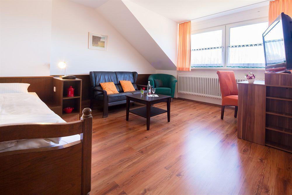 Landhaus Mordlau Hotel Garni บาด ชเตเบิน ภายนอก รูปภาพ